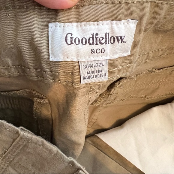 NWOT Goodfellow & Co Men's Khaki Cargo Pants - Picture 7 of 9